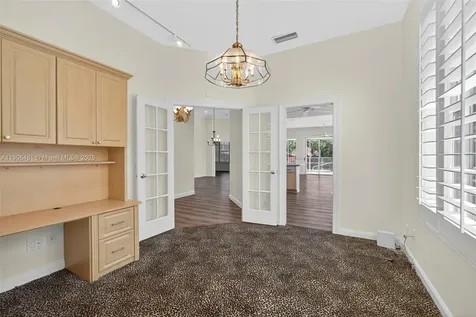 256 Kelsey Park Circle Palm Beach Gardens FL 33410