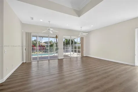 256 Kelsey Park Circle Palm Beach Gardens FL 33410