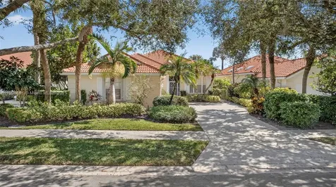 256 Kelsey Park Circle Palm Beach Gardens FL 33410