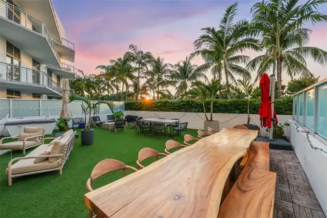 2001 Meridian Avenue Miami Beach FL 33139