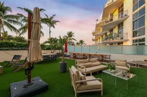 2001 Meridian Avenue Miami Beach FL 33139