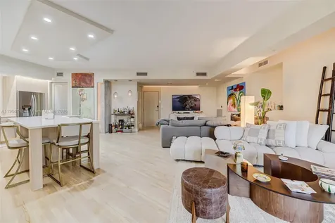 2001 Meridian Avenue Miami Beach FL 33139