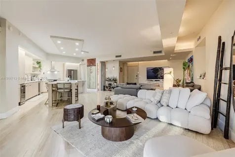 2001 Meridian Avenue Miami Beach FL 33139
