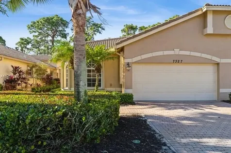 7327 Sea Pines Court Port St. Lucie FL 34986