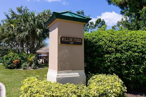7327 Sea Pines Court Port St. Lucie FL 34986