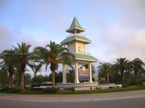 7327 Sea Pines Court Port St. Lucie FL 34986
