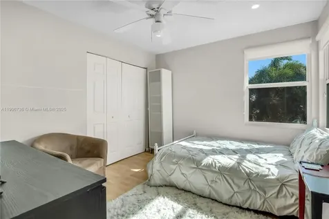 1854 SW 176th Way Miramar FL 33029
