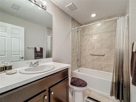 6142 NW Hopkins Avenue Port St. Lucie FL 34986