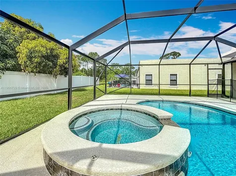 6142 NW Hopkins Avenue Port St. Lucie FL 34986