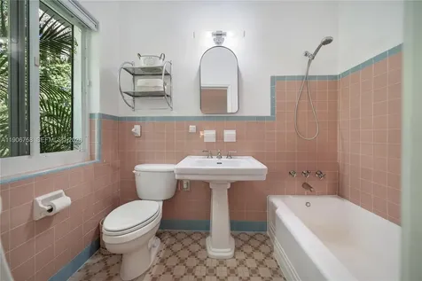 124 NE 96th Street Miami Shores FL 33138