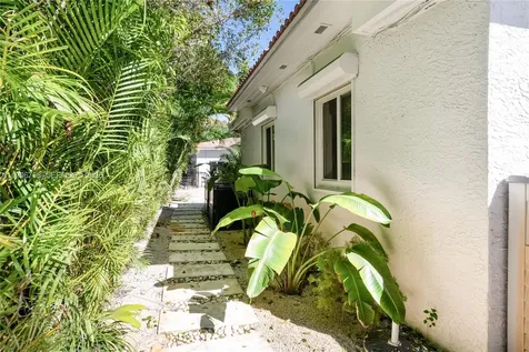 124 NE 96th Street Miami Shores FL 33138