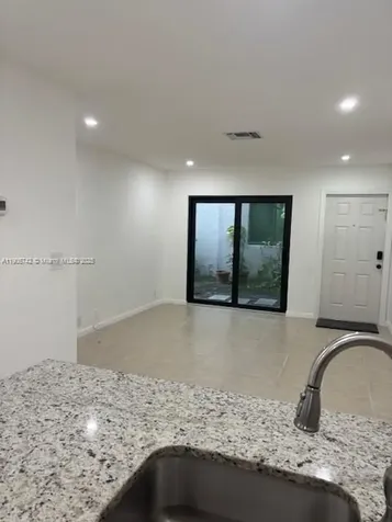 10592 Royal Palm Boulevard Coral Springs FL 33065