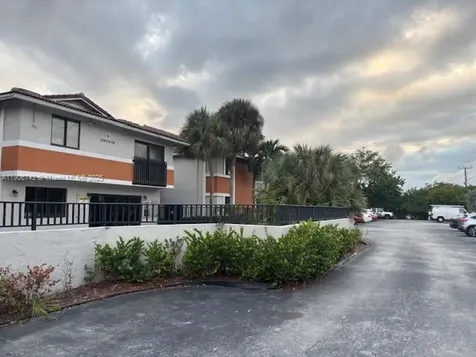 10592 Royal Palm Boulevard Coral Springs FL 33065