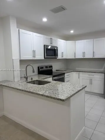 10592 Royal Palm Boulevard Coral Springs FL 33065