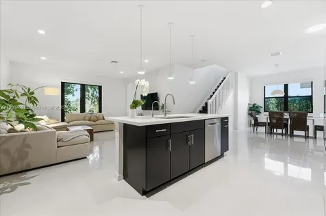 617 NE 191st Street Miami FL 33179