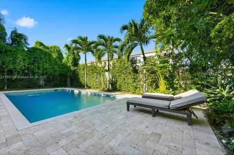 617 NE 191st Street Miami FL 33179