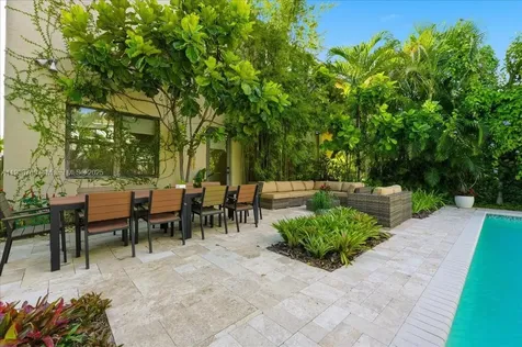 617 NE 191st Street Miami FL 33179