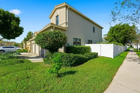 617 NE 191st Street Miami FL 33179