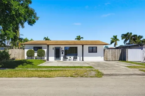 7511 Taylor Street Hollywood FL 33024