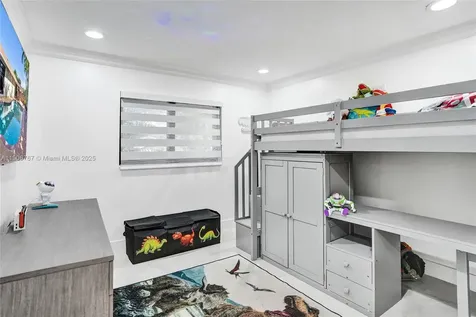 9350 NW 43rd Manor Sunrise FL 33351