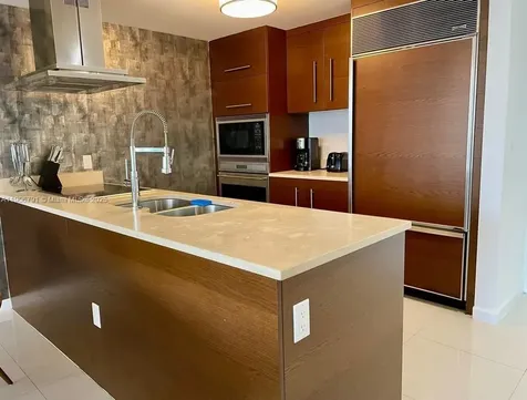 485 Brickell Avenue Miami FL 33131