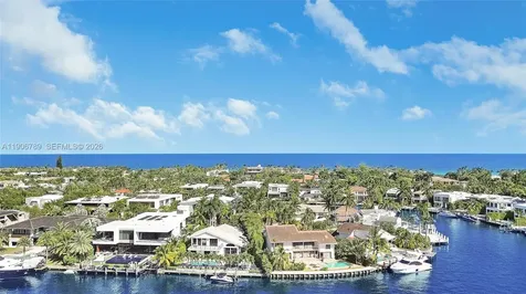 20201 E Country Club Drive Aventura FL 33180