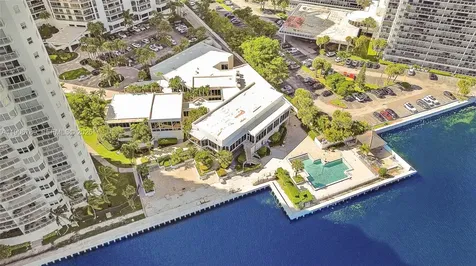20201 E Country Club Drive Aventura FL 33180