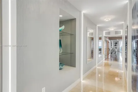 20201 E Country Club Drive Aventura FL 33180