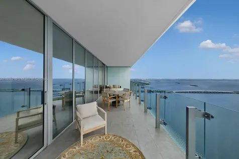700 NE 26th Terrace Miami FL 33137