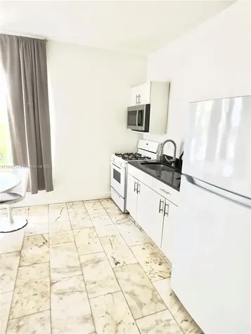 1526 Pennsylvania Avenue Miami Beach FL 33139