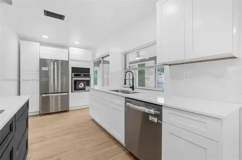4020 N 67th Avenue Hollywood FL 33024