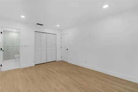 4020 N 67th Avenue Hollywood FL 33024