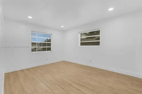 4020 N 67th Avenue Hollywood FL 33024