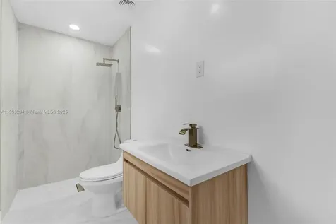 4020 N 67th Avenue Hollywood FL 33024