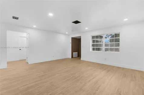 4020 N 67th Avenue Hollywood FL 33024