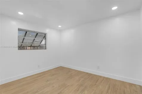 4020 N 67th Avenue Hollywood FL 33024