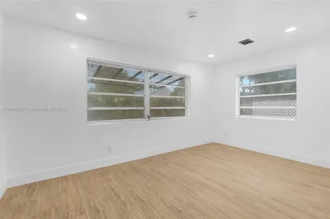 4020 N 67th Avenue Hollywood FL 33024