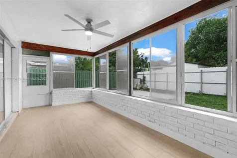 4020 N 67th Avenue Hollywood FL 33024