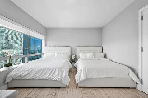 1435 Brickell Avenue Miami FL 33131