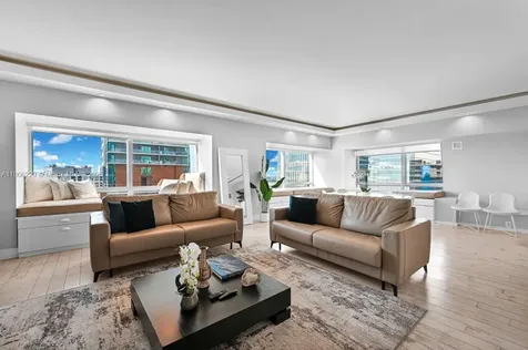1435 Brickell Avenue Miami FL 33131