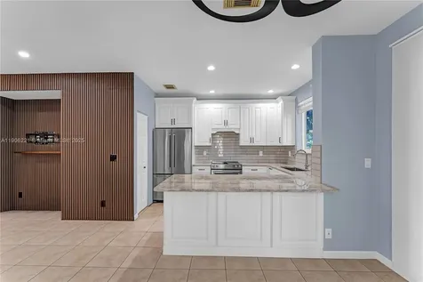 1737 Carvelle Drive Riviera Beach FL 33404