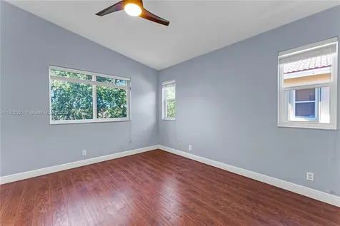 1737 Carvelle Drive Riviera Beach FL 33404