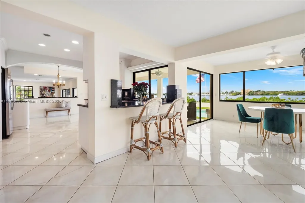 1635 Lands End Road Manalapan FL 33462