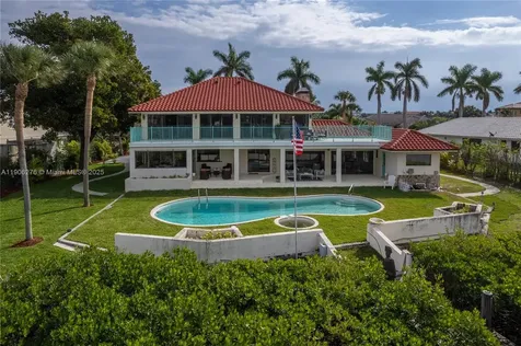 1635 Lands End Road Manalapan FL 33462