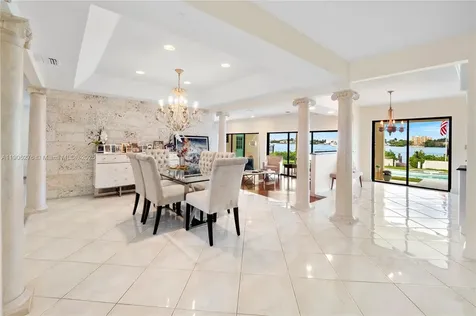 1635 Lands End Road Manalapan FL 33462