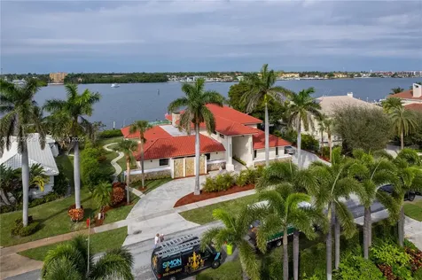 1635 Lands End Road Manalapan FL 33462