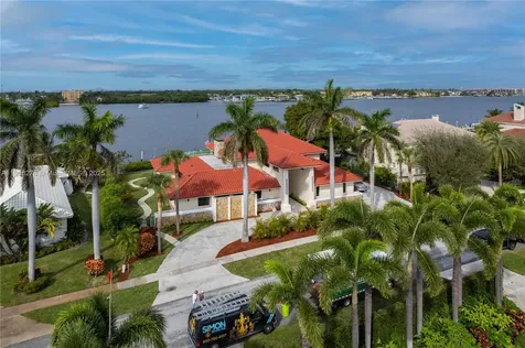 1635 Lands End Road Manalapan FL 33462