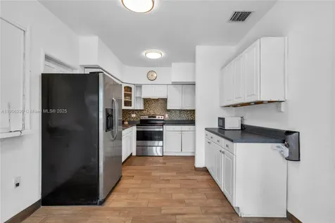 1499 NE 174th Street North Miami Beach FL 33162