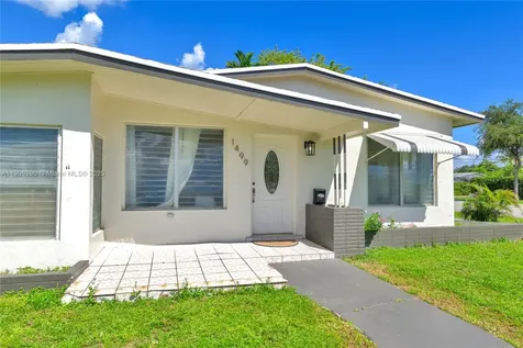 1499 NE 174th Street North Miami Beach FL 33162