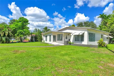 1499 NE 174th Street North Miami Beach FL 33162